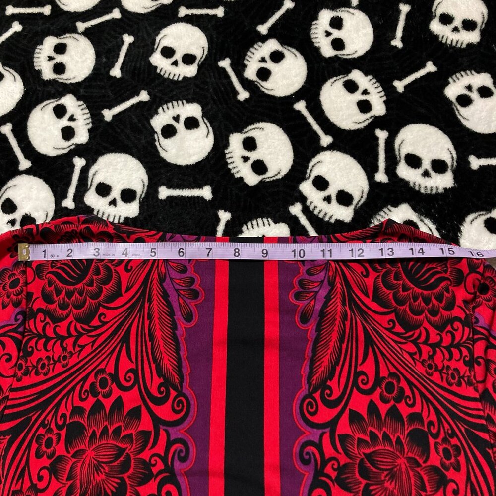 STYLE & CO. Red purple black dark floral stretchy tunic top MEDIUM LARGE shirt - Picture 12 of 13